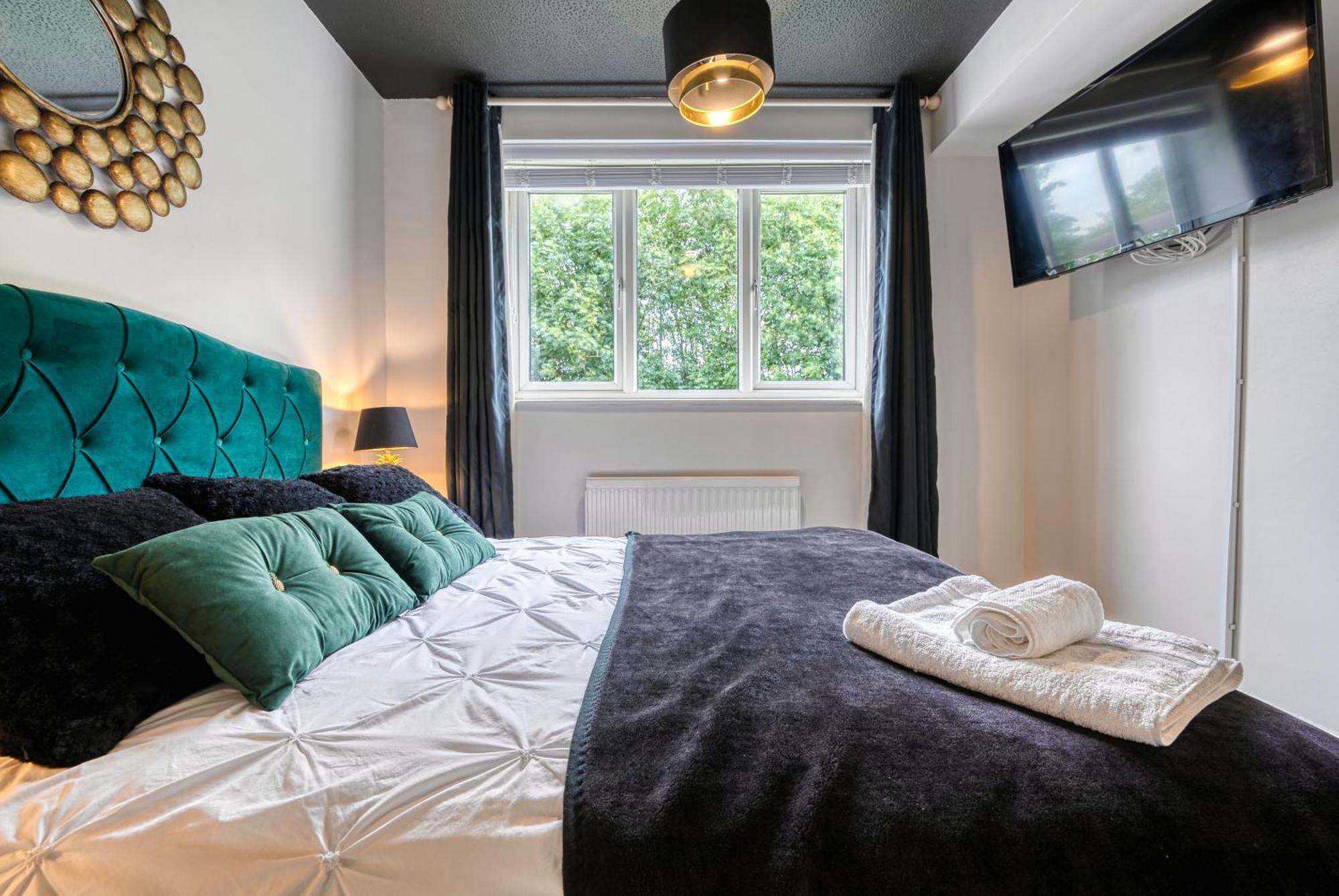 Capri 13 Sa: University-Adjacent House with Garden and Motorway Access Loughborough Exterior photo